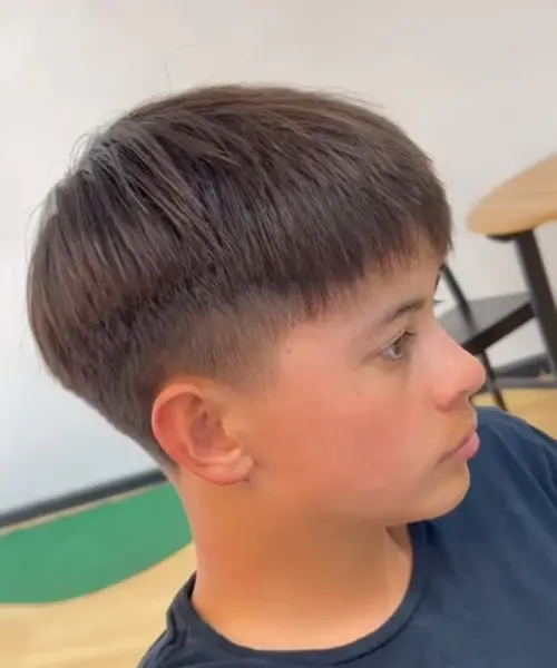Low Taper Fade Haircut: Complete Guide for Men in 2025 3 3 1