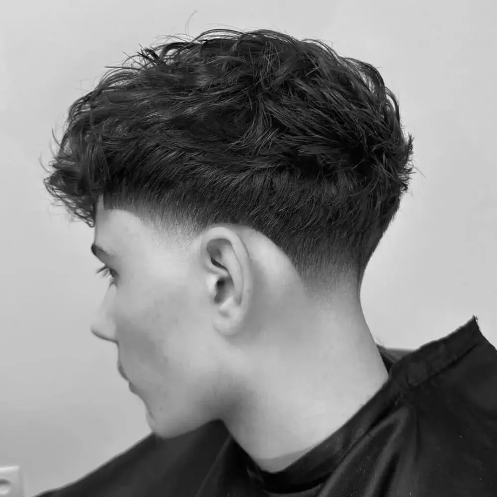 The Ultimate Guide to Undercut Hairstyles (2025 Edition) 5 Tapered Undercut