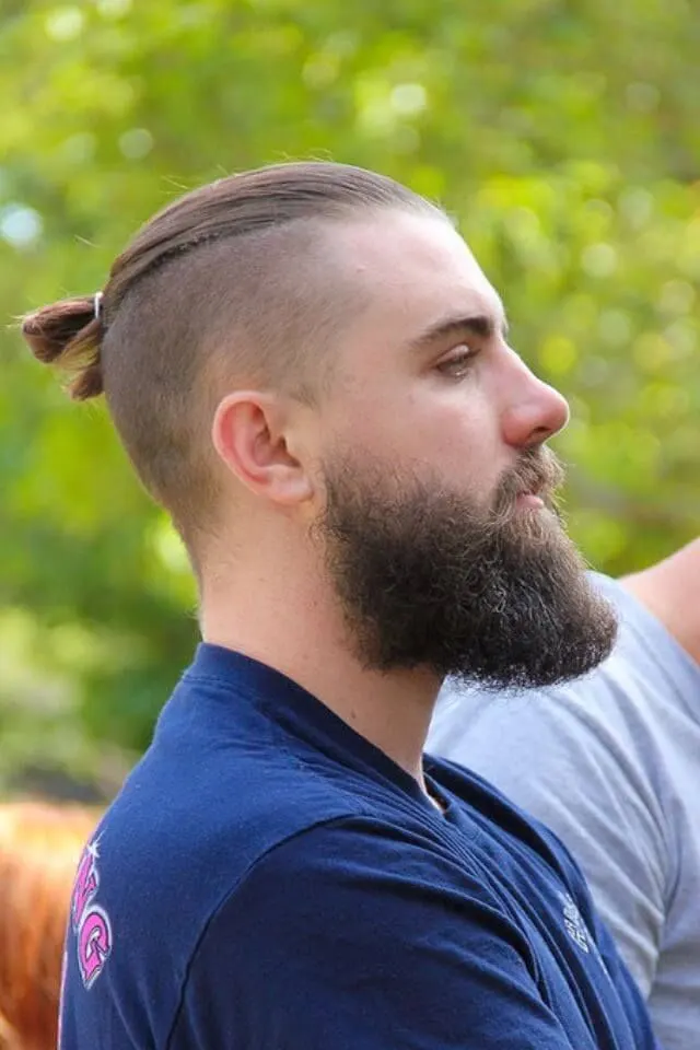 The Ultimate Guide to Undercut Hairstyles (2025 Edition) 19 Man Bun Undercut