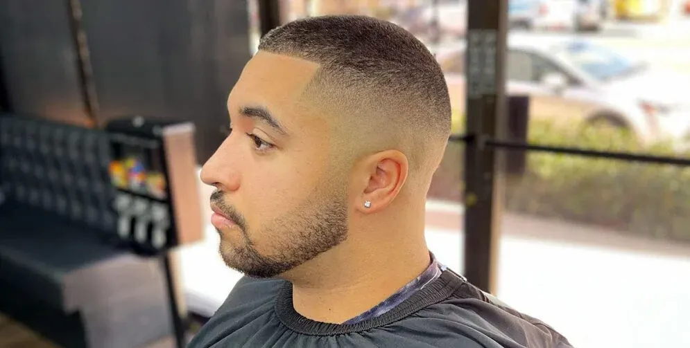 Buzz Cut – The Ultimate Guide to the Classic Low-Maintenance Haircut 1 buzz cut