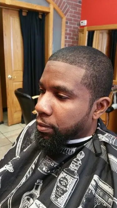 Caesar Haircut: The Timeless Men’s Hairstyle Reinvented for 2025 18 Black Caesar Haircut