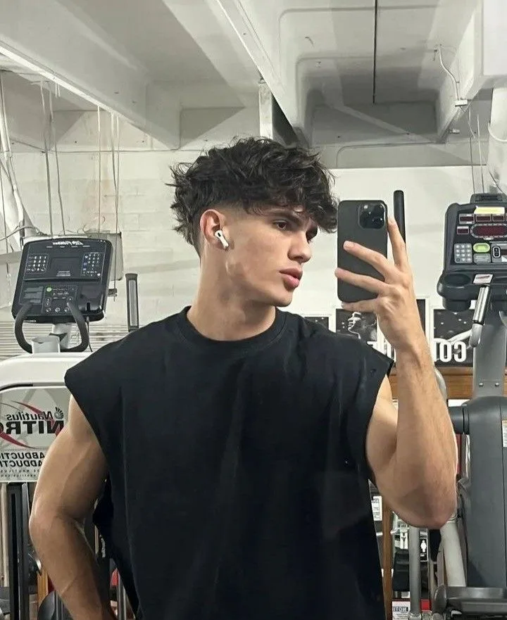 Fluffy Hair with Curtain Fringe