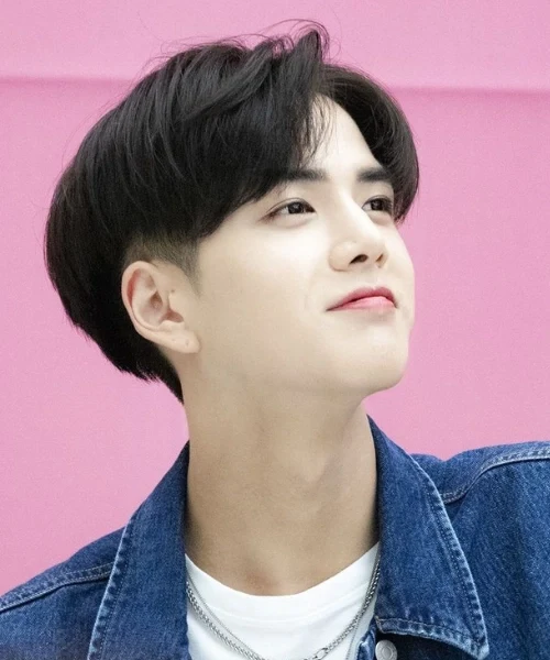 Two-Block Haircut 11 Two Block Comma Hair